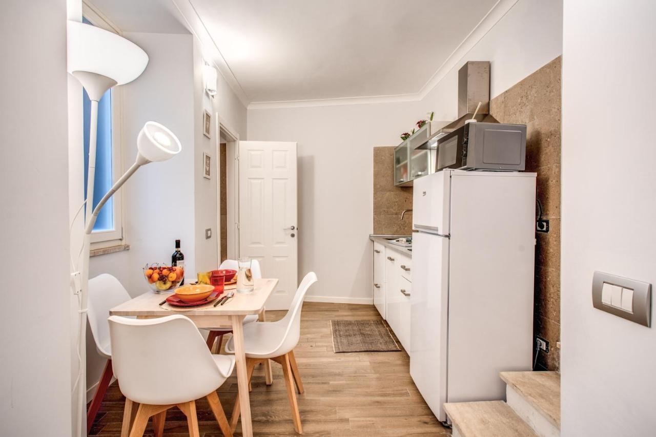 Novembre 152 Apartment โรม ภายนอก รูปภาพ